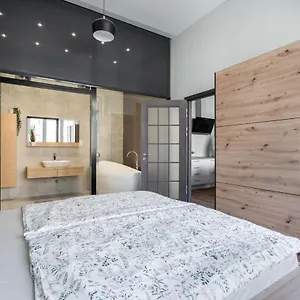 Appartamento Buenos Boutique - A/c, 2 Bathrms, Amazing View, Budapest